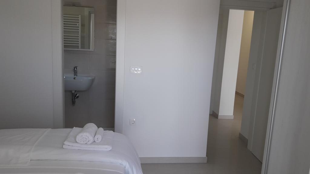 Villa-Apartments Karmel Kastela Ngoại thất bức ảnh