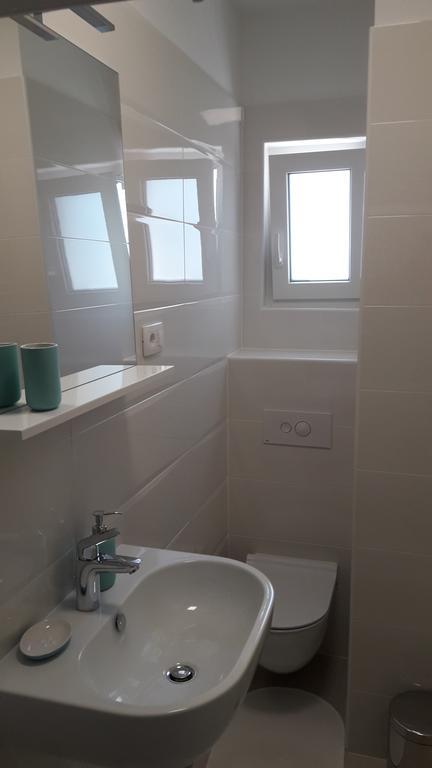 Villa-Apartments Karmel Kastela Ngoại thất bức ảnh