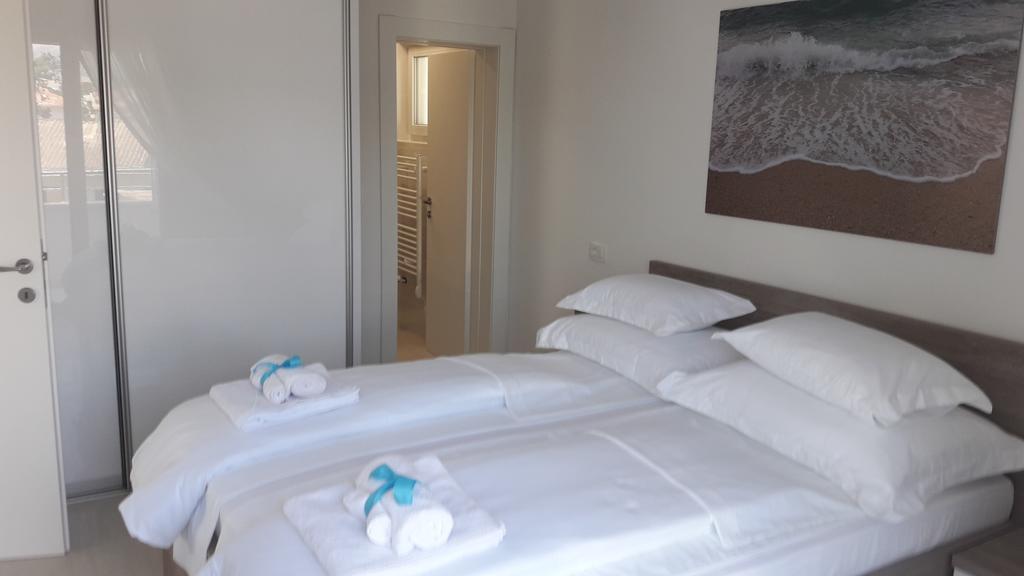 Villa-Apartments Karmel Kastela Ngoại thất bức ảnh