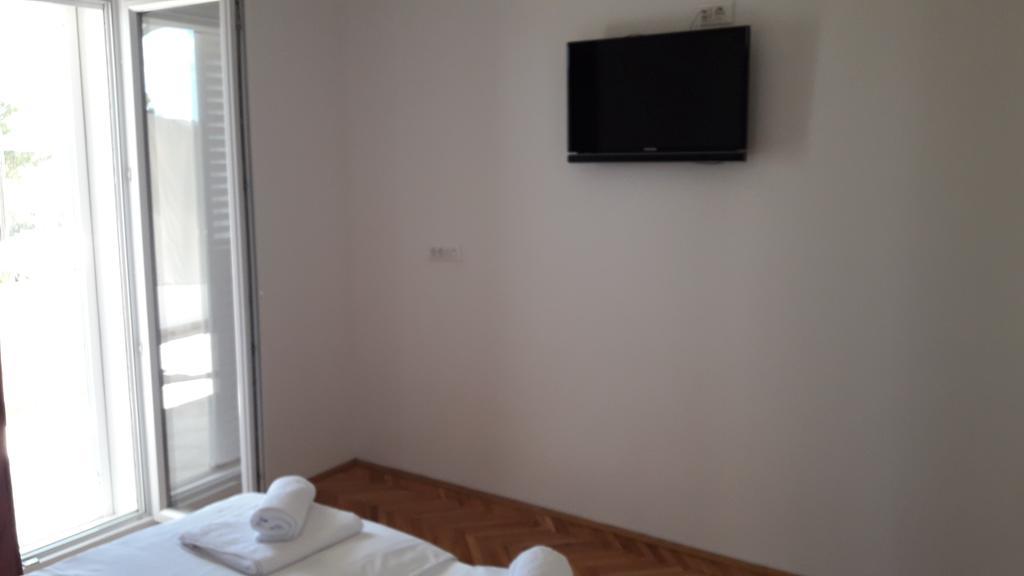 Villa-Apartments Karmel Kastela Ngoại thất bức ảnh