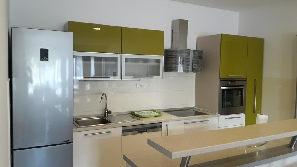 Villa-Apartments Karmel Kastela Ngoại thất bức ảnh