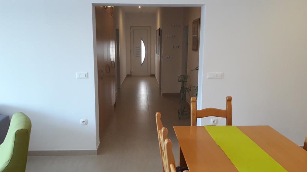 Villa-Apartments Karmel Kastela Ngoại thất bức ảnh