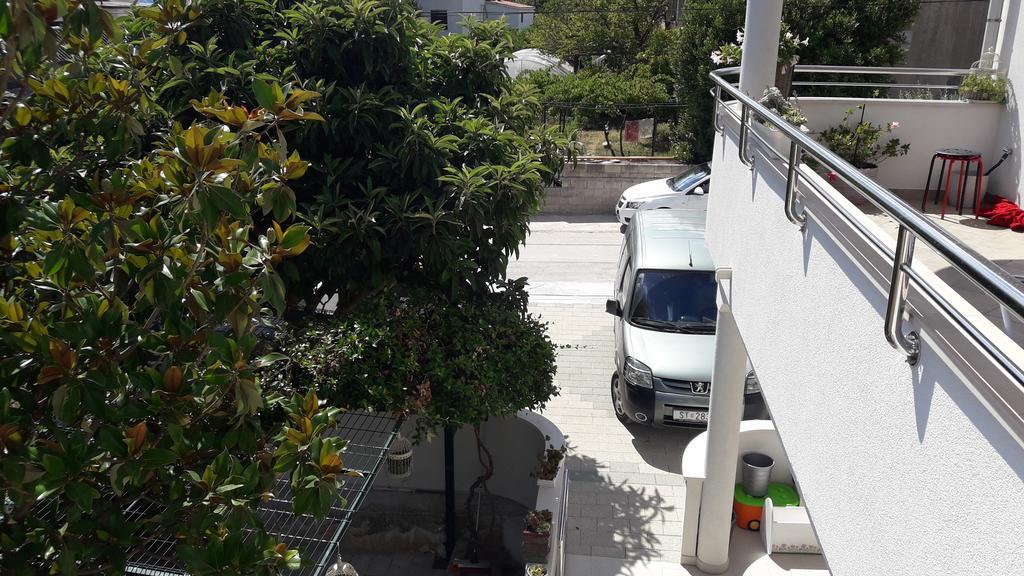 Villa-Apartments Karmel Kastela Ngoại thất bức ảnh