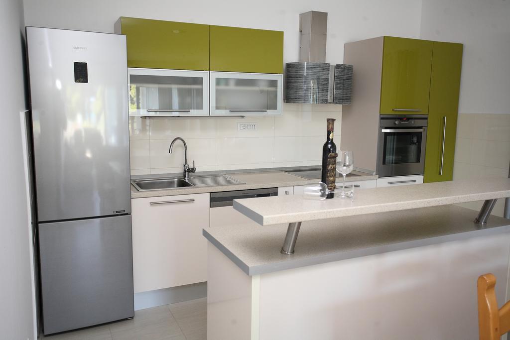 Villa-Apartments Karmel Kastela Ngoại thất bức ảnh